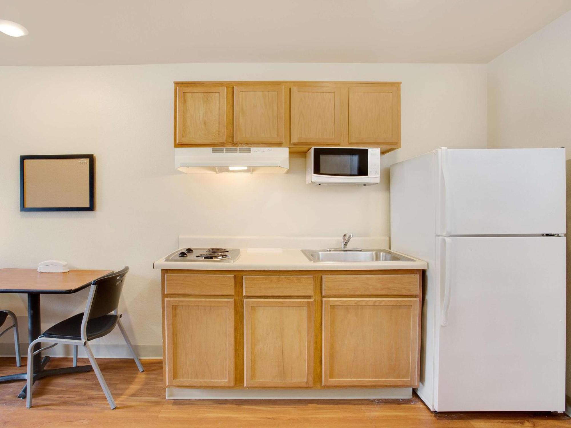 Extended Stay America Select Suites - Mobile - I-65 エクステリア 写真