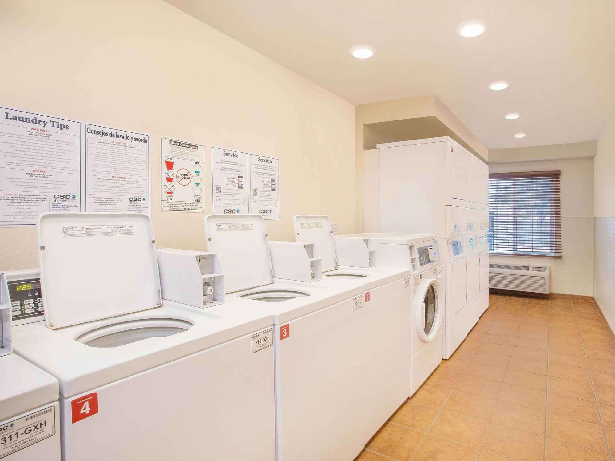 Extended Stay America Select Suites - Mobile - I-65 エクステリア 写真